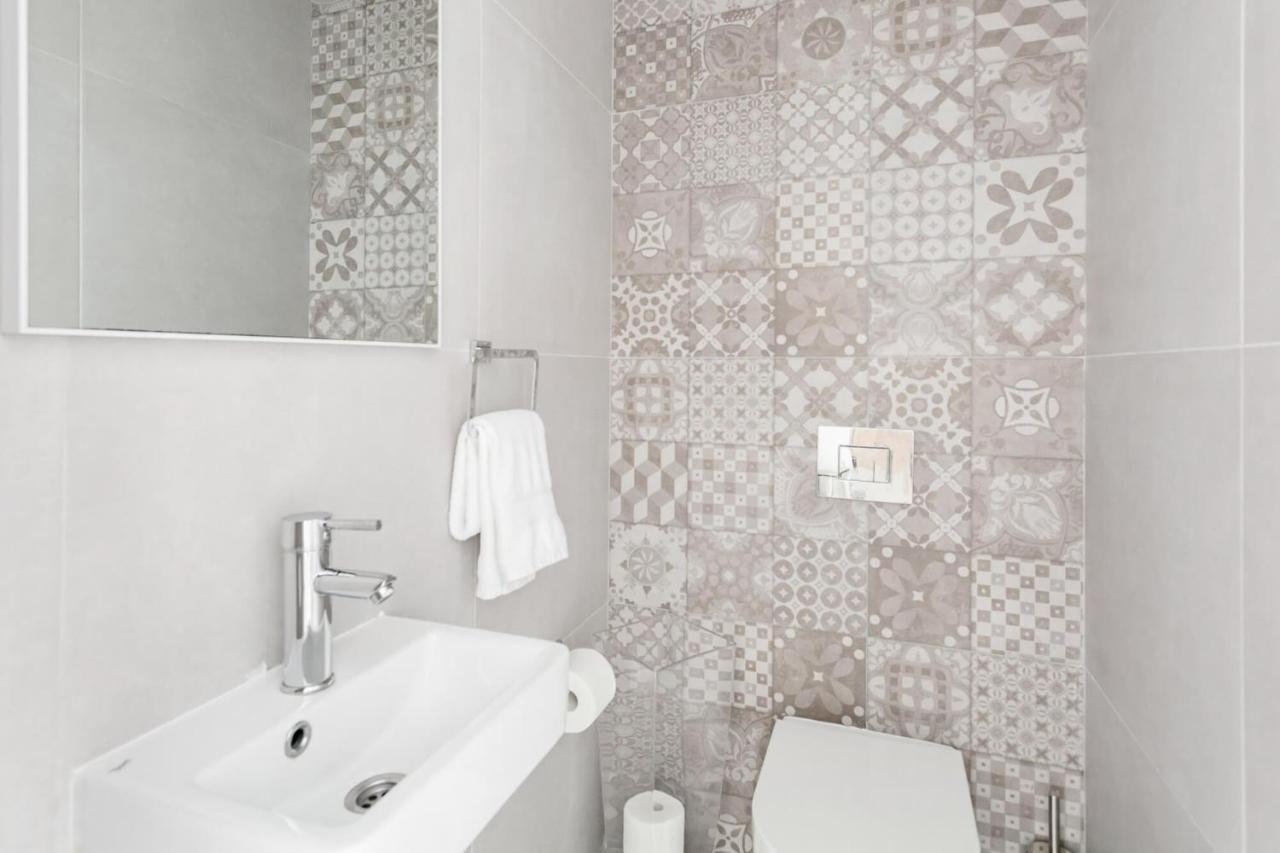 Hostgost Selected Suites - Molerova 9 Belgrado Exterior foto